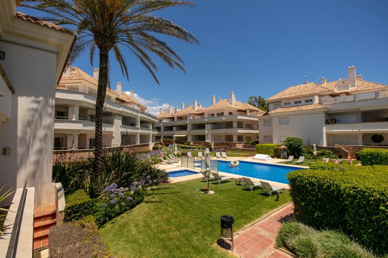 Heaven Beach Apartment 405 Estepona Bagian luar foto