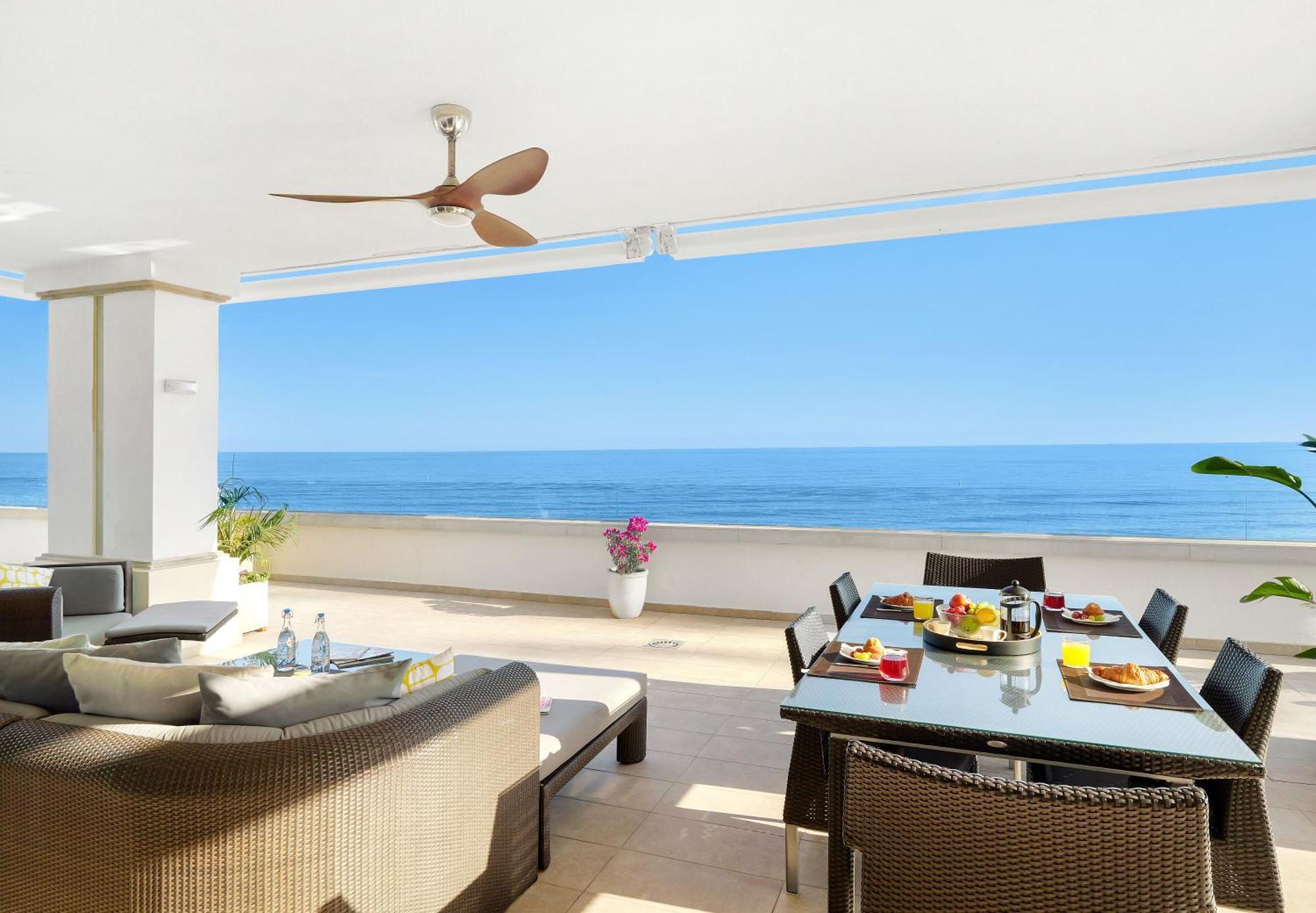 Heaven Beach Apartment 405 Estepona Bagian luar foto
