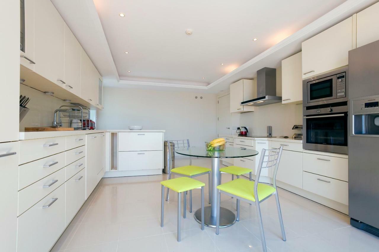 Heaven Beach Apartment 405 Estepona Bagian luar foto