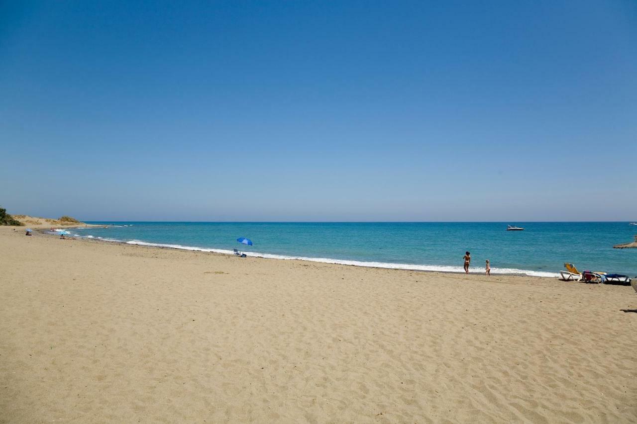 Heaven Beach Apartment 405 Estepona Bagian luar foto