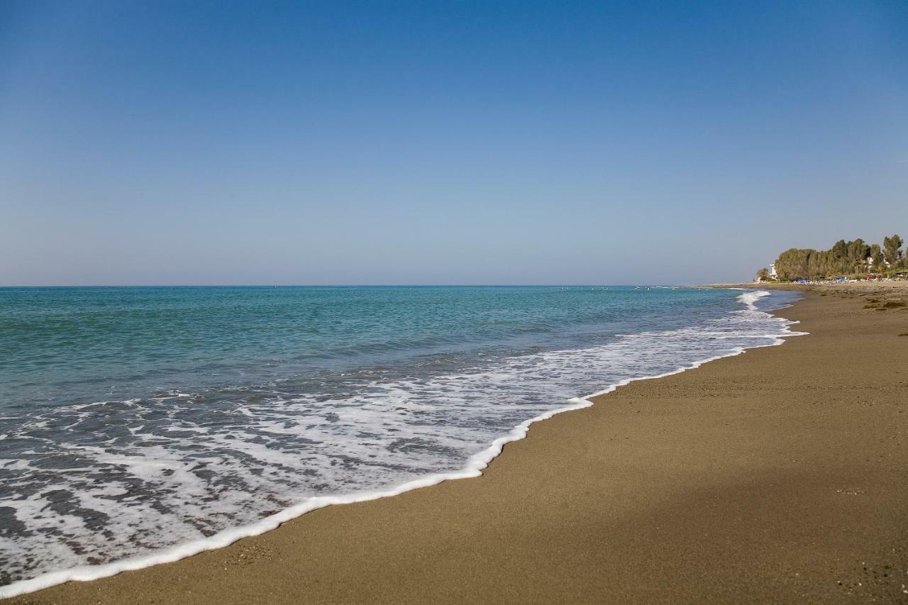 Heaven Beach Apartment 405 Estepona Bagian luar foto